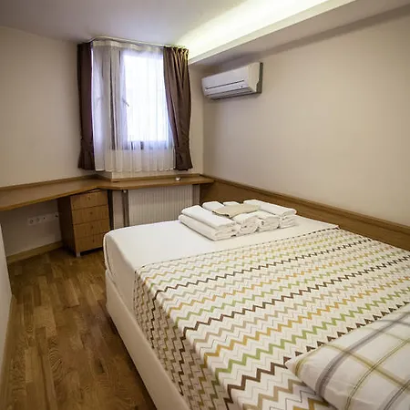 Apartament Rumeli *